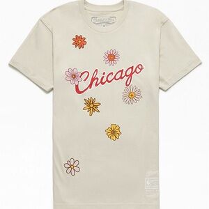 Mitchell & Ness Cream Chicago Bulls Tee